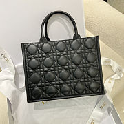 Dior Book Tote Black Macrocannage Calfskin size 36cm - 6
