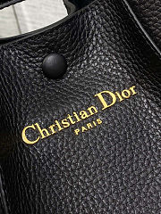 Dior Signature Bucket Bag Black Grained Calfskin size 21x11x19cm - 6