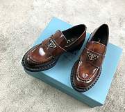 Prada brown loafer patent leather - 3
