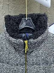 Moncler Grey Brezesse  Boucle Short Down Jacket - 6