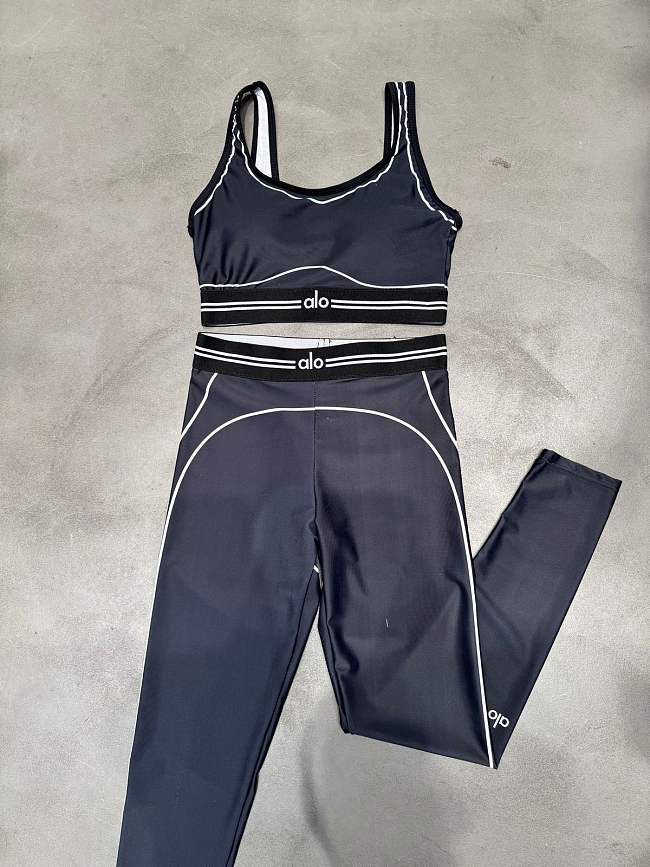 Alo gym set black color - 1