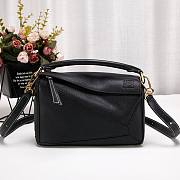 Loewe  Zzzle small geometric bag size 24 x 10 x 14 cm. - 6