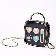 Chanel Makeup palette minaudiere, Plexi, strass & gold-tone metal bag - 5