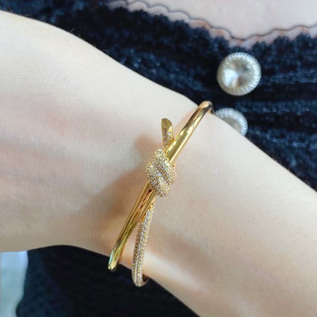 Tiffany Knot Double Bangle Bracelet – Yellow Gold Tone - 1