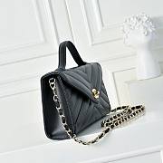 Chanel Black Chevron Flap Bag with Top Handle - size 26-13.5-6cm - 5