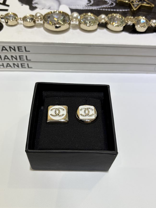 Chanel CC Enamel Stud Earrings – White & Gold Tone - 1