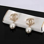 Chanel CC Pearl Drop Earrings – Gold Tone - 5