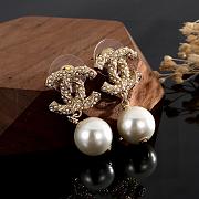 Chanel CC Pearl Drop Earrings – Gold Tone - 6
