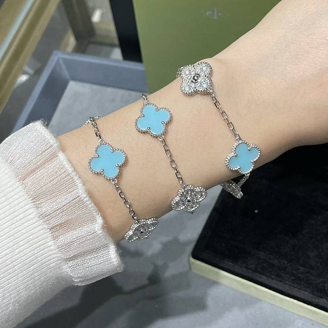 Four-Leaf Clover Bracelet with Turquoise Enamel & Pavé Crystals - 1