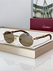 Round Gold Sunglasses with Wooden Temples – Cartier-Inspired Design - 3