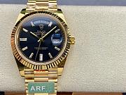 Rolex Oyster Perpetual Day-Date 40 - 3
