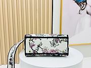 Christian Dior  Princess Diana embroidery Lady D-Lite Bag size 24 cm - 5