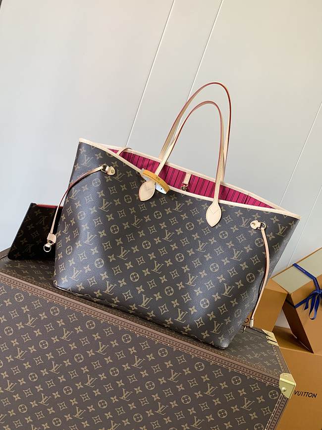Neverfull large tote bag  Monogram canvas  M40991 - size 39 x 32 x 19 cm - 1
