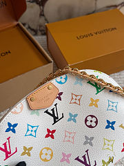 LV cosmetic pouch size 22*16cm - 3