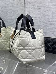 Dior Medium Dior Toujours Bag White Macrocannage Calfskin size 28.5*19*21cm - 4