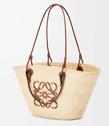 Loewe medium Anagram Basket bag in iraca palm and calfskin size 25*46*16 CM 
