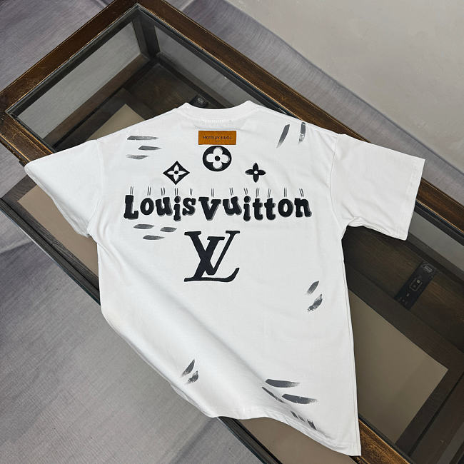LV logo shirt - 1
