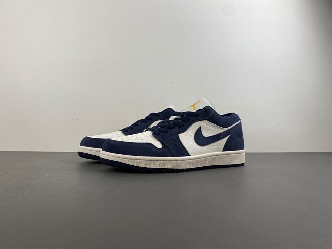  Air Jordan 1 Low SE 'Obsidian Suede' -  IO7448-400 - 1