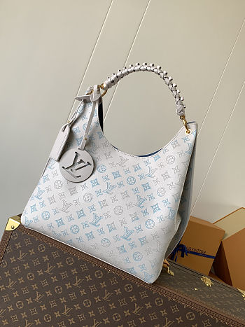 Louis Vuitton Carmel Mahina Hobo Bag White Blue size 40x17x35cm