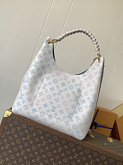 Louis Vuitton Carmel Mahina Hobo Bag White Blue size 40x17x35cm - 3