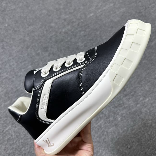 LV Tilted Sneaker black  - 1