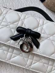 My Dior Mini Bag Two-Tone Latte and Black Cannage size 21.5 cm - 6
