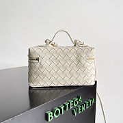 Bottega venetta vanity bang bang bag size 22*12.5*5cm - 5