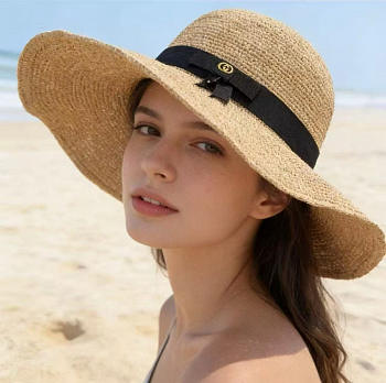 Gucci's new raffia straw hat