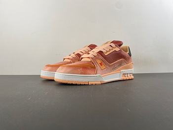 LV trainer orange