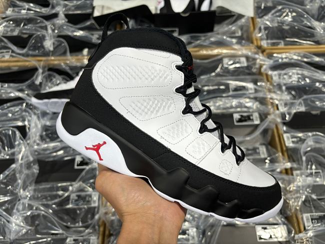 Air Jordan 9 OG “Space Jam”  HV4794-106 - 1