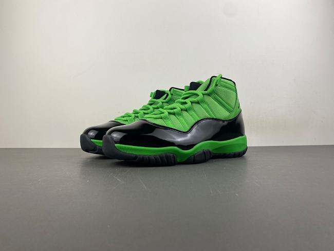 Air Jordan 11 concord OG CT8012-310 - 1