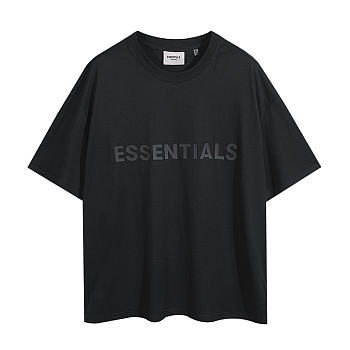 Essential black Tee