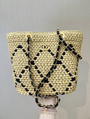 Chanel Coco Beach quilted straw tote size 26 × 54 × 18 cm