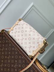 LV Side Trunk MM East-West size 28 x 15 x 7 cm - 5