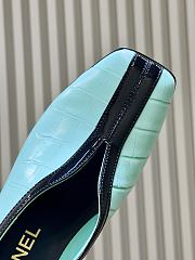 Chanel Escarpins Crocodile Embossed Calfskin & Patent Calfskin heels - 2