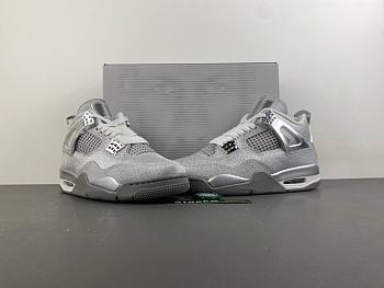 Air Jordan 4 Retro Diamond Silver FQ8138-092
