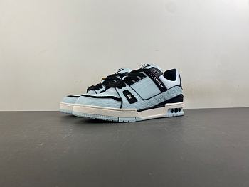 LV trainer Jade Black 