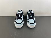 LV trainer Jade Black  - 4