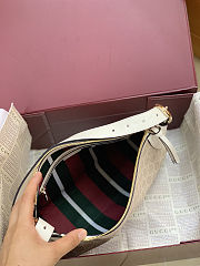 Guccci  Emblem Medium Shoulder Bag 31.5 x 21 x 8 cm - 3