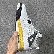 Air Jordan 4 Retro Rare Air Tour Yellow (2026) - IO2463-102 - 2